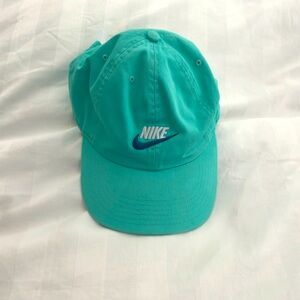 Men’s Nike hat